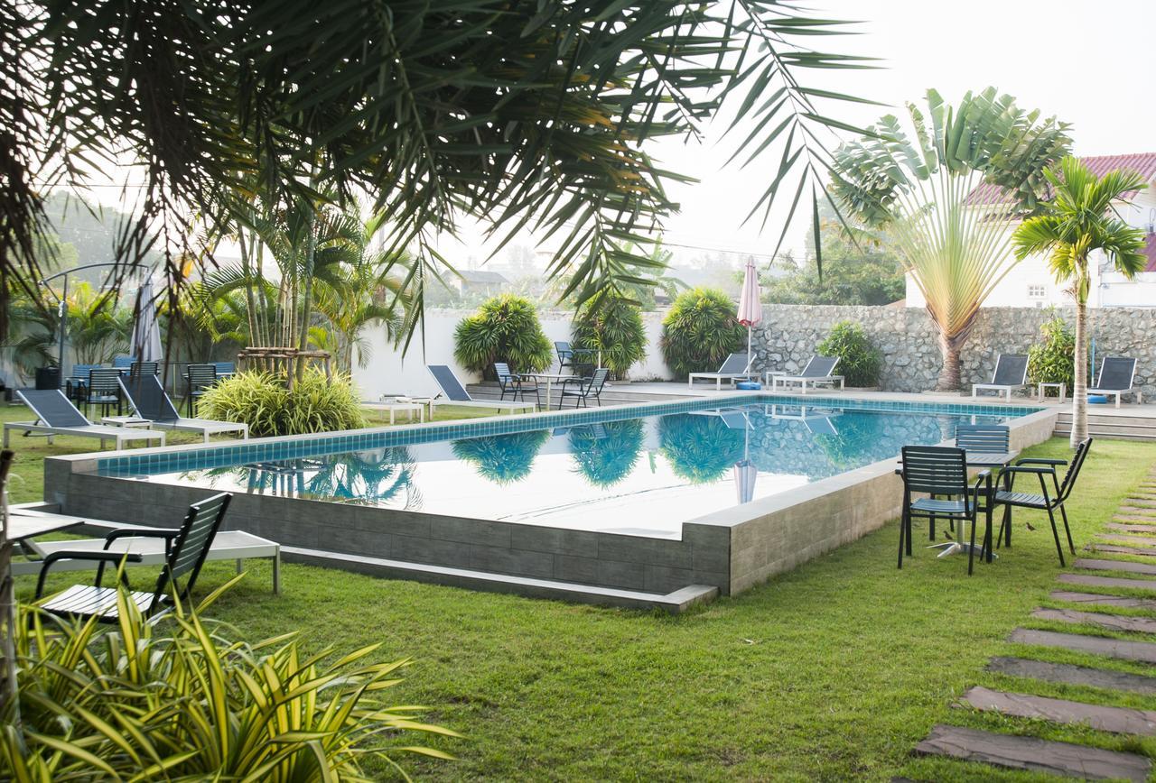 Cozy Resort, A Boutique Hotel Патая Екстериор снимка